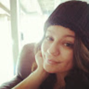 Meet your Posher, Yvette